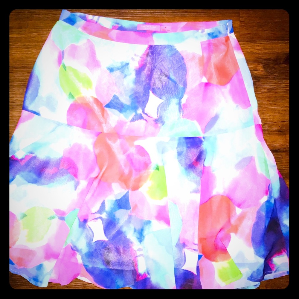 Color splash ruffle skirt